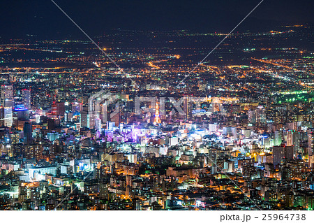 【北海道】札幌の夜景【藻岩山より】 【北海道】札幌の夜景【藻岩山より】 25964738