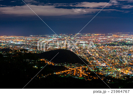 【北海道】札幌の夜景【藻岩山より】 25964767