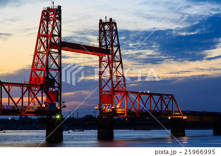 筑後川昇開橋の日没後 筑後川昇開橋の日没後 25966995