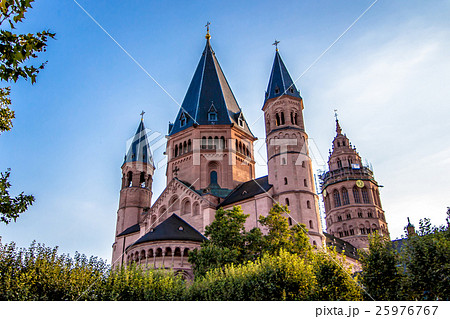 St. Martin's Cathedral in Mainz, Germany 25976767