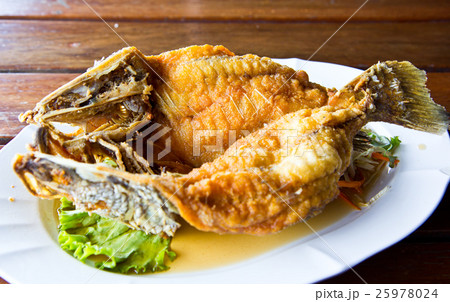Traditional Thai food, Deep fried ffish Traditional Thai food, Deep fried ffish 25978024