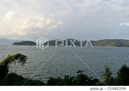 琵琶湖の沖島 琵琶湖の沖島 25980209
