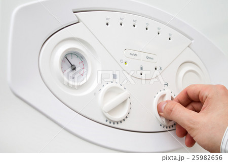 Setting water flow and temperature circulation 25982656