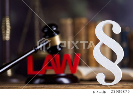 Paragraph, law theme, mallet of judge Paragraph, law theme, mallet of judge 25989379