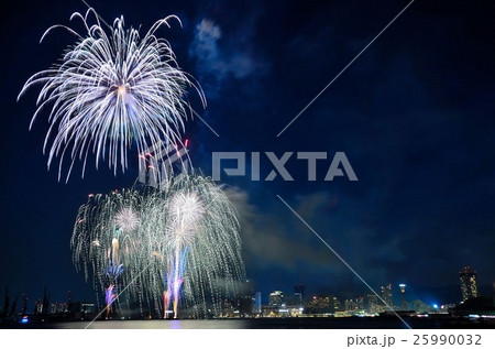 みなとこうべ海上花火大会2015 25990032