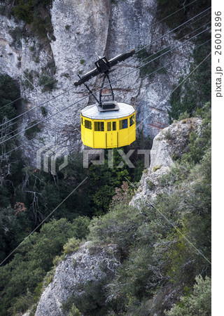 モンセラットのロープーウェイのゴンドラ 26001896