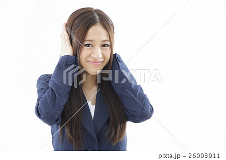 ビジネス　女性　新入社員　ビジネスウーマン　就職活動 26003011