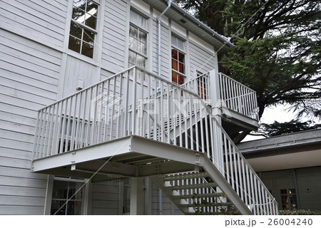 旧制松本高校本館の外階段（あがたの森文化会館） 26004240