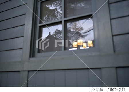 レトロな室内照明（重文・旧制松本高校） 26004241