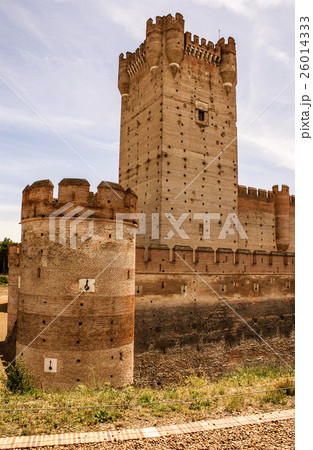 castle of the mota in medina del campo,valladolid 26014333
