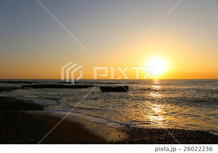 大洗海岸の朝日 大洗海岸の朝日 26022236