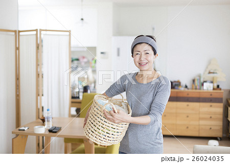 主婦 主婦 26024035