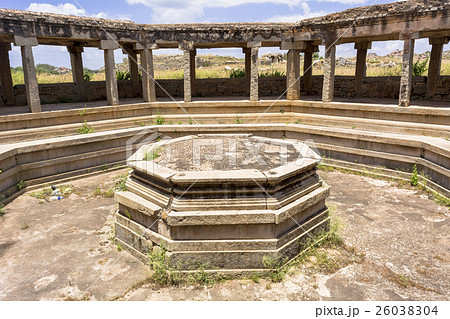 世界遺産・ハンピ古代遺跡群 26038304