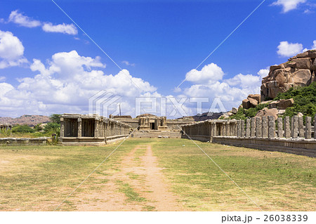 世界遺産・ハンピ古代遺跡群 26038339