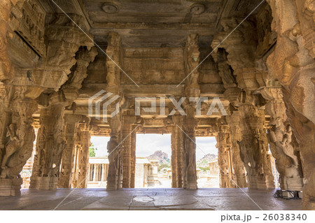 世界遺産・ハンピ古代遺跡群 26038340