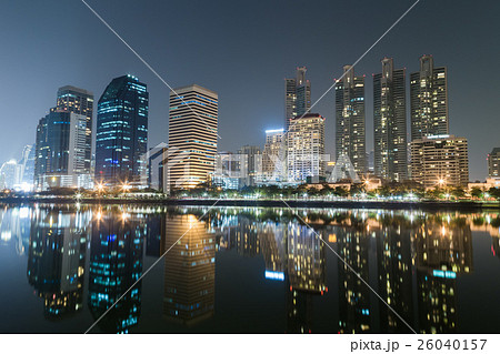 High rise building in the city at night 26040157