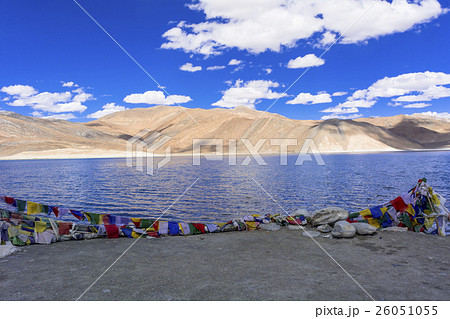 天空の湖・パンゴン湖 天空の湖・パンゴン湖 26051055