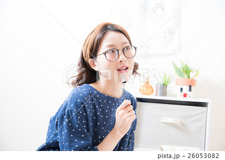 ケーキ　女性 26053082