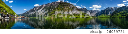 Panorama of Hallstatt village and Hallstatter See 26059721