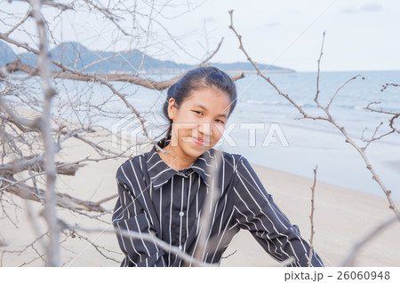 Girls at the beach 26060948