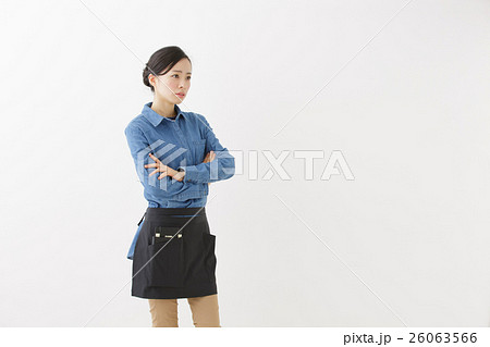 カフェスタッフ・若い女性 カフェスタッフ・若い女性 26063566