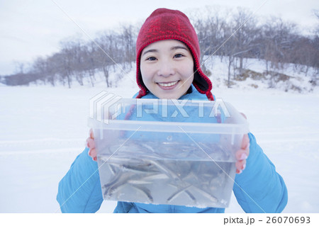 ワカサギ釣り＿女性 26070693