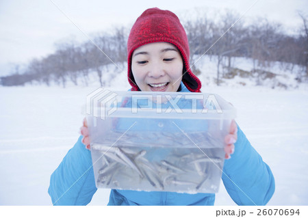 ワカサギ釣り＿女性 26070694