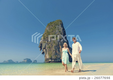 Couple Beach Cheerful Summer Vacation Tropical Concept 26077698