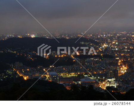 陽明山 ナイトシーン 夕映 26078544