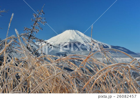 雨氷と富士 雨氷と富士 26082457