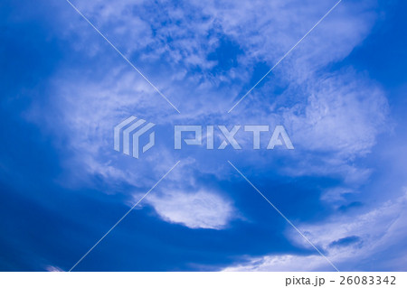 11月の午後の空と雲（レタッチで誇張 3:2） 26083342