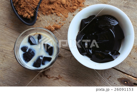 fresh milk grass jelly 26091153