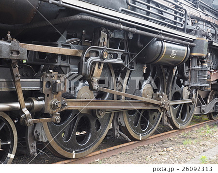 JR山口線を走るSLやまぐち号をけん引するC57蒸気機関車「貴婦人」の動輪 26092313