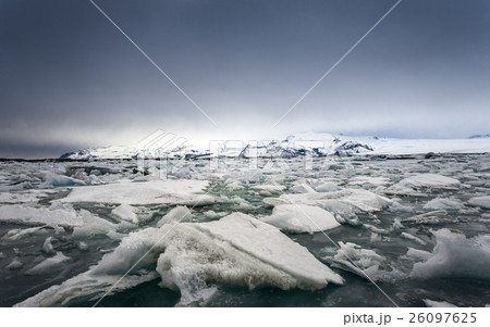 Icebergs at glacier lagoon Icebergs at glacier lagoon 26097625