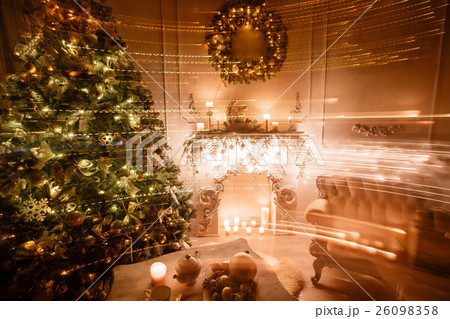 Calm image of interior Classic New Year Tree Calm image of interior Classic New Year Tree 26098358
