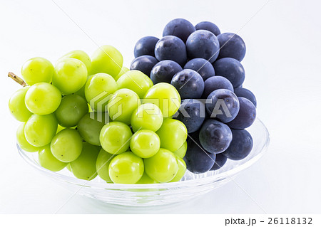 ぶどう　ピオーネとシャインマスカット 26118132