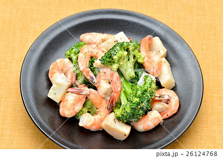 海鮮料理、海老マヨ、ブロッコリー炒め（海老、タルイカ、ホタテ入り）。マヨネーズ炒め（和え）。 26124768