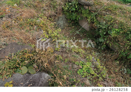 長野県筑北村 安坂中村古墳横穴式石室 長野県筑北村 安坂中村古墳横穴式石室 26128258
