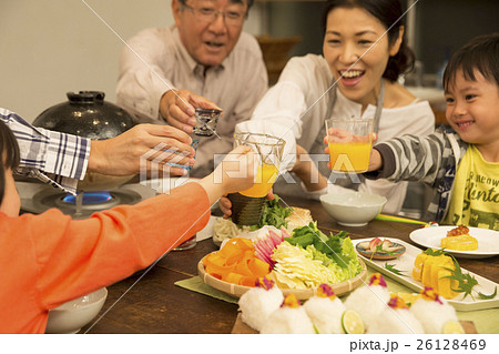 鍋料理　夕食イメージ 26128469