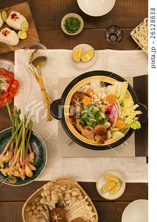 鍋料理　スティルライフ 26128638