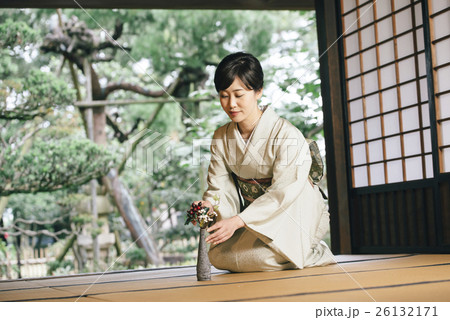 和装の女性 和装の女性 26132171