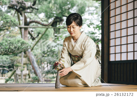 和装の女性 和装の女性 26132172