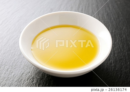 オリーブオイル オリーブオイル 26136174