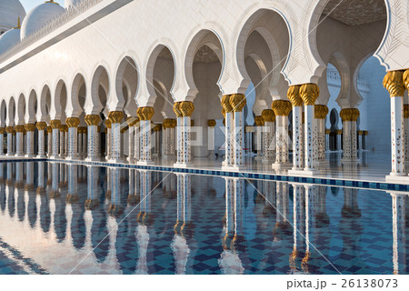 Sheikh Zayed White Mosque in Abu Dhabi Sheikh Zayed White Mosque in Abu Dhabi 26138073
