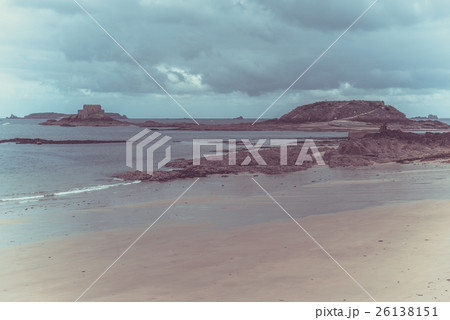 Low tide in Saint Malo, Brittany, France Low tide in Saint Malo, Brittany, France 26138151