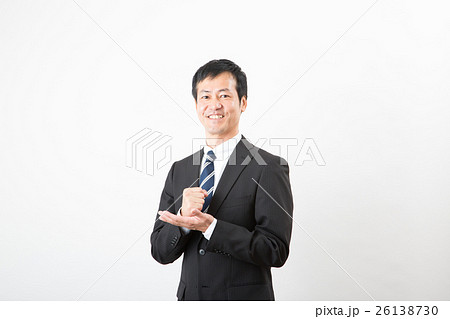 ミドルのビジネスマン 26138730