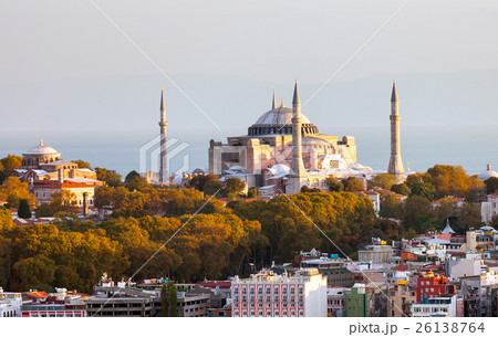 The beautiful Suleymaniye mosque in Istanbul 26138764