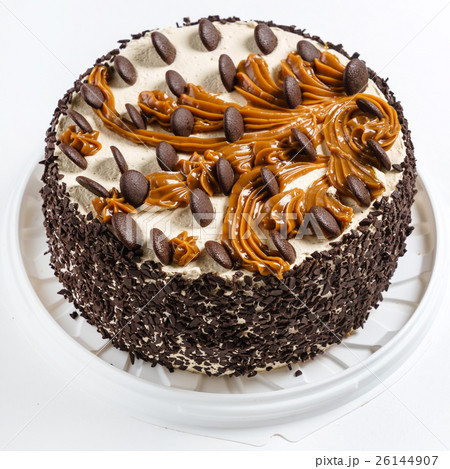 chocolate cake 26144907