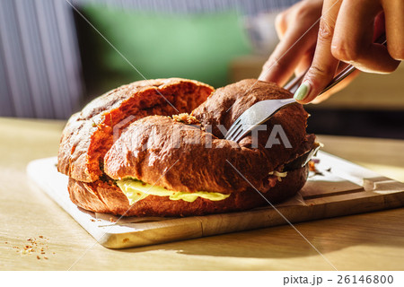 Delicious burger 26146800