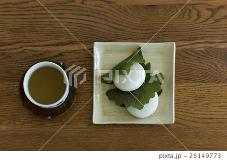 柏餅とお茶 26149773